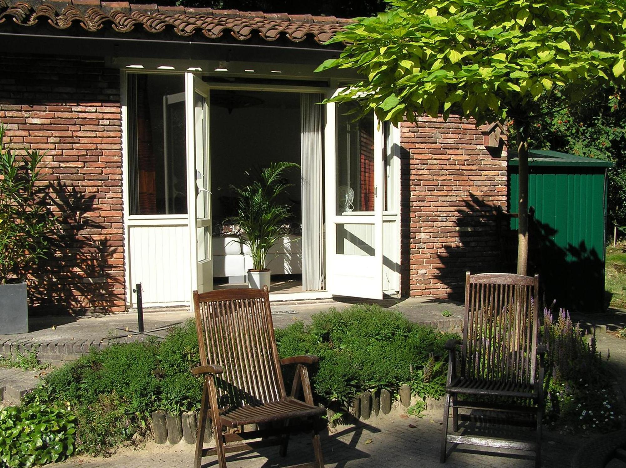 B&B Atelier Maarbeek เฮลเลนดอร์น ภายนอก รูปภาพ