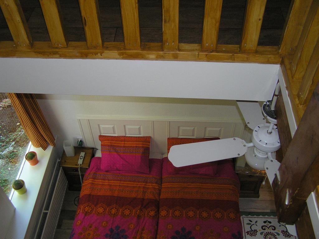 B&B Atelier Maarbeek เฮลเลนดอร์น ห้อง รูปภาพ